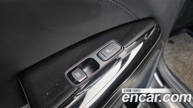 Kia K7 Premier 3.0 LPI Prestige(арендный автомобиль), 2020 19