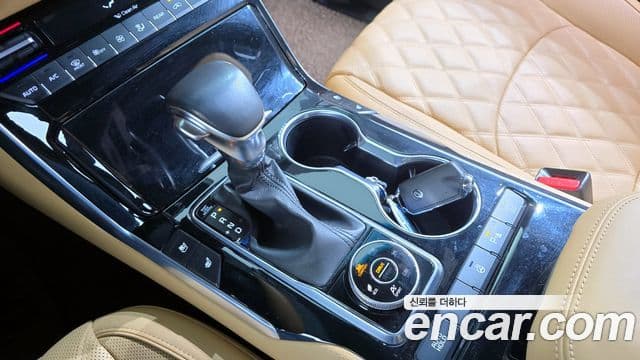 Kia Mohave The / новый Master Masters, 2021 9