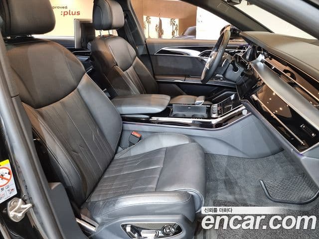 Audi A8 (D5) 55 TFSI Quattro LWB, 2021 11