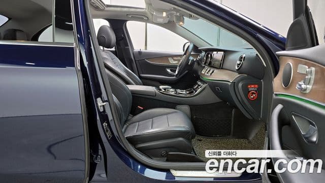 Mercedes-Benz E-класс W213 Exclusive, 2018 10