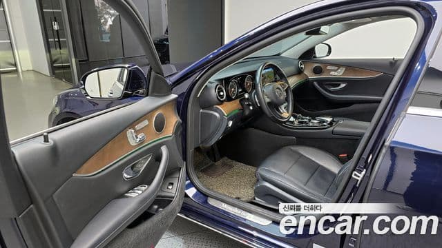 Mercedes-Benz E-класс W213 Exclusive, 2018 11