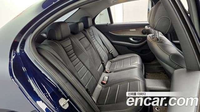 Mercedes-Benz E-класс W213 Exclusive, 2018 12