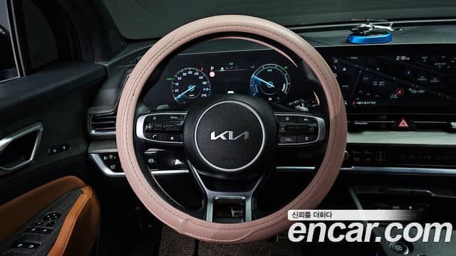 Kia Sportage 5세대 гибрид Signature Gravity 2WD, 2023 13