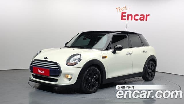 Mini Cooper 3세대, 2015 1