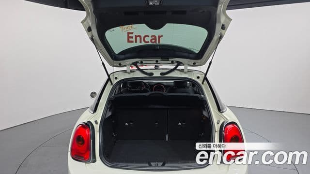 Mini Cooper 3세대, 2015 20
