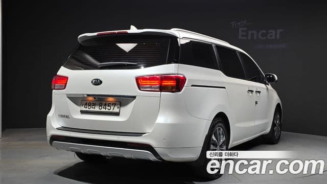Kia All New Carnival Luxury, 2016 2