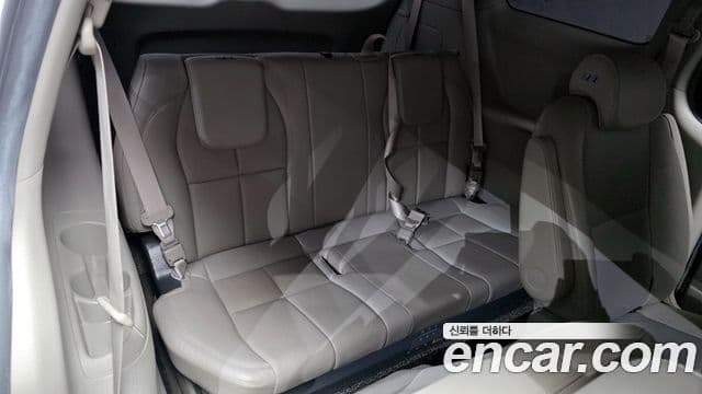 Kia All New Carnival Luxury, 2016 13