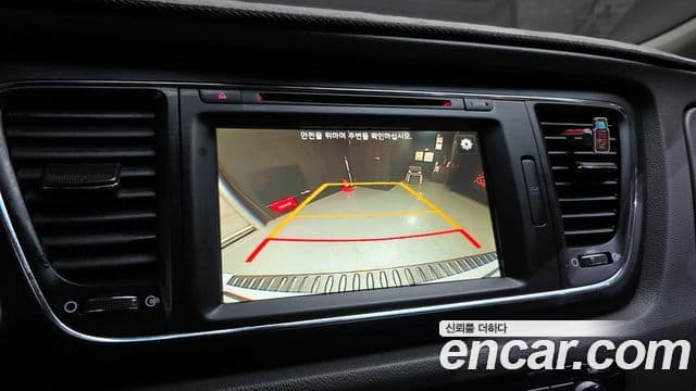 Kia All New Carnival Luxury, 2016 18