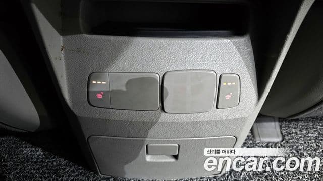 Kia All New Carnival Luxury, 2016 19