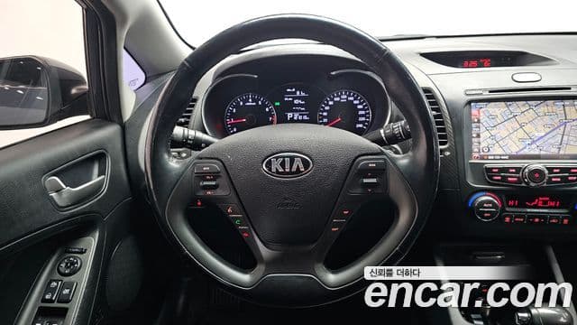 Kia K3 Luxury, 2015 13