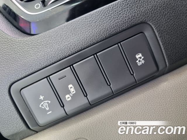 Kia All New Carnival VIP, 2018 15