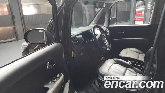 Kia The / новый New Ray Prestige, 2018 10