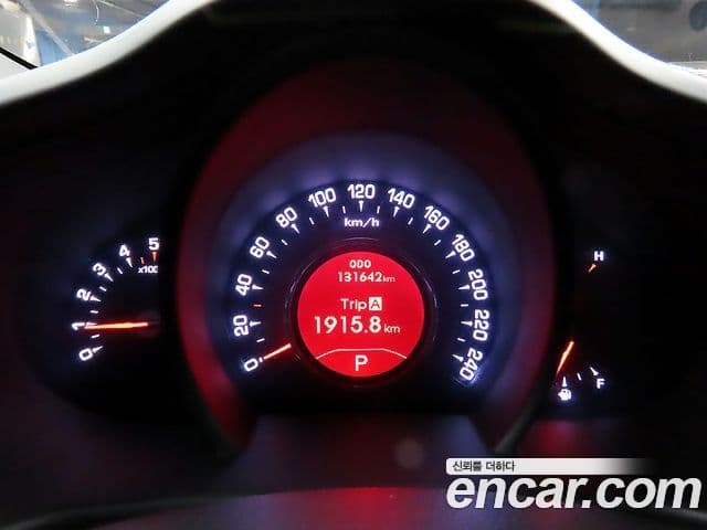 Kia Sportage R Premium, 2012 8