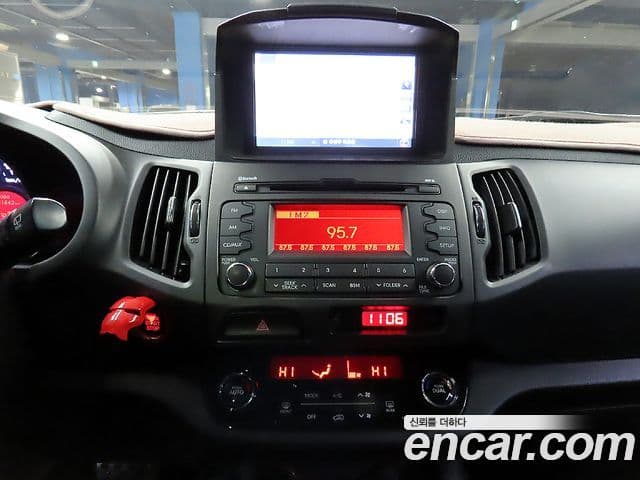 Kia Sportage R Premium, 2012 11