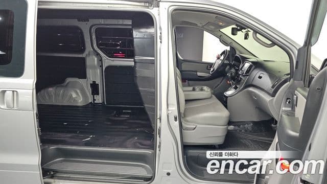 Hyundai Grand Starex Modern, 2017 12