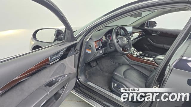 Audi New A8 D4, 2011 10