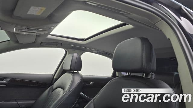 Audi New A8 D4, 2011 19