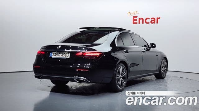 Mercedes-Benz E-класс W213 Avantgarde, 2021 2