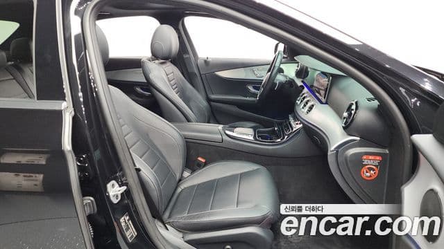 Mercedes-Benz E-класс W213 Avantgarde, 2021 11