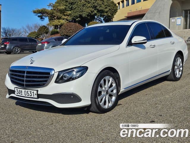 Mercedes-Benz E-класс W213 Exclusive, 2019 1