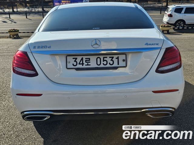 Mercedes-Benz E-класс W213 Exclusive, 2019 4