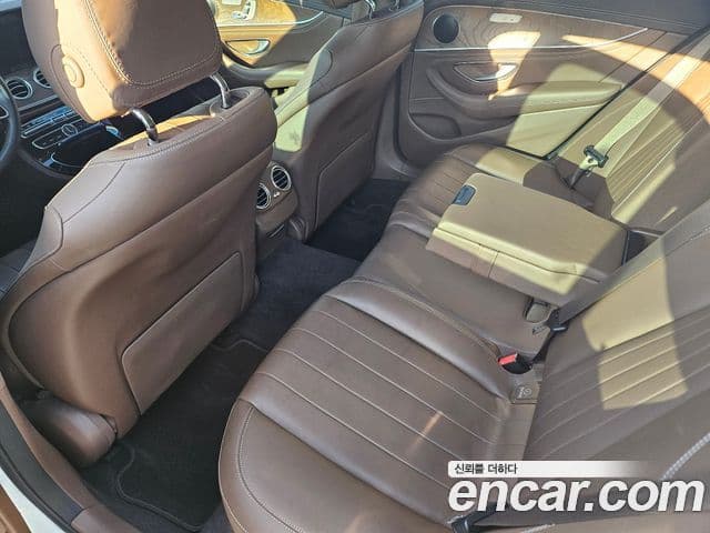 Mercedes-Benz E-класс W213 Exclusive, 2019 11