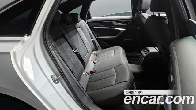 Audi A6 (C8) Premium, 2021 12