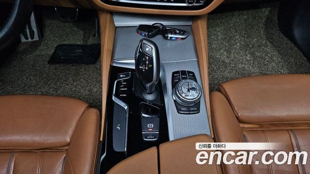 BMW 5시리즈 (G30) 520d M Sport Special Edition, 2018 9