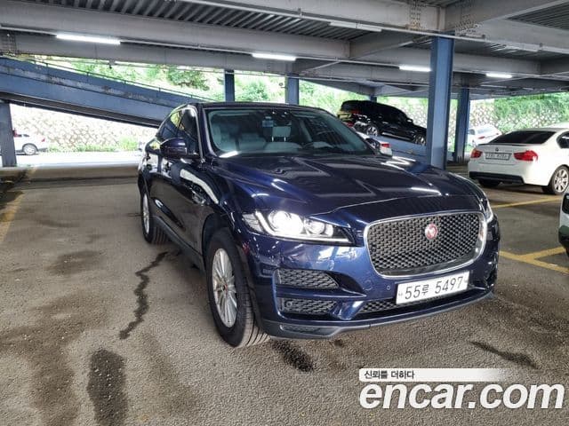 Jaguar F-PACE Prestige, 2018 6