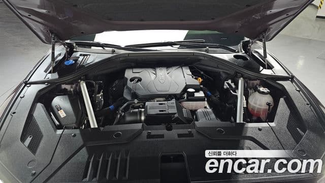 Genesis GV70, 2022 6