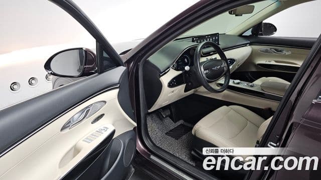 Genesis GV70, 2022 11