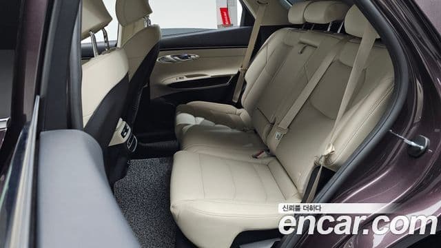 Genesis GV70, 2022 12