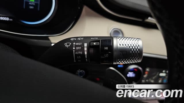 Genesis GV70, 2022 17