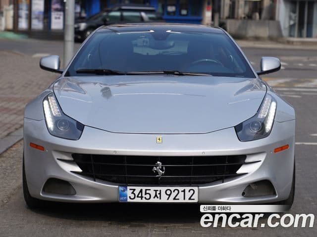 Ferrari FF, 2013 3