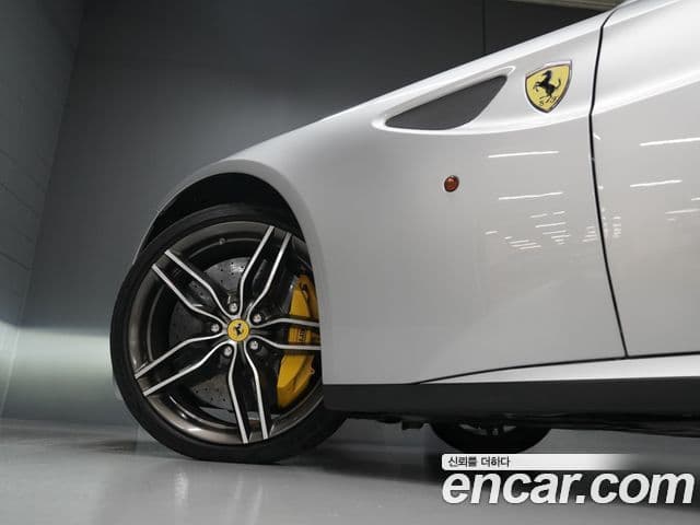 Ferrari FF, 2013 13