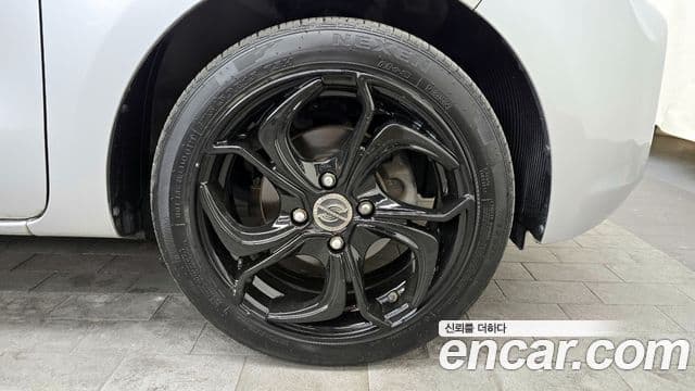 Kia The / новый New Ray люксовая версия, 2019 все фото