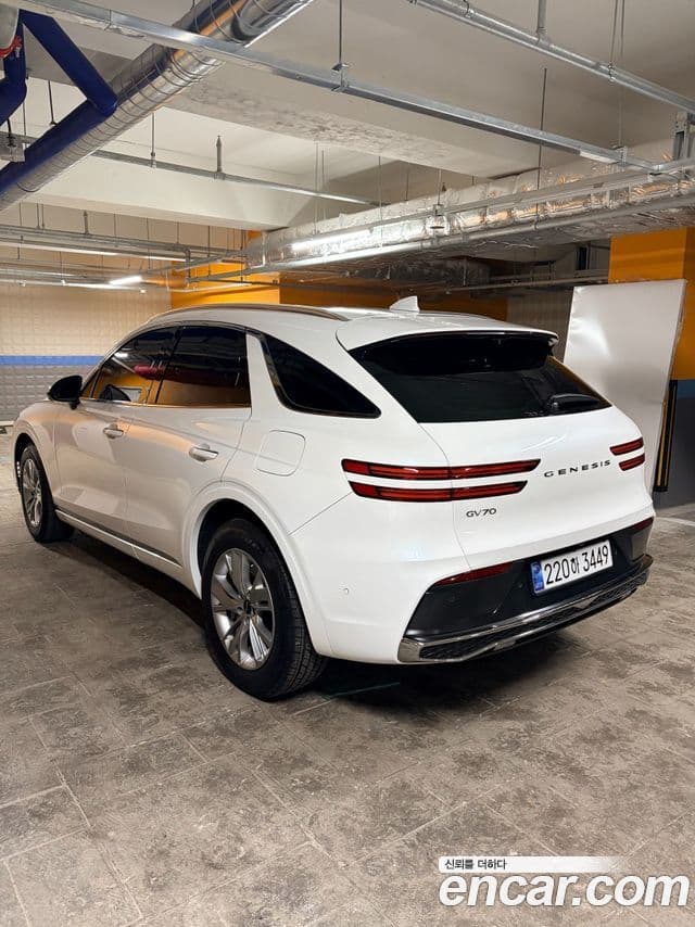 Genesis GV70, 2025 6
