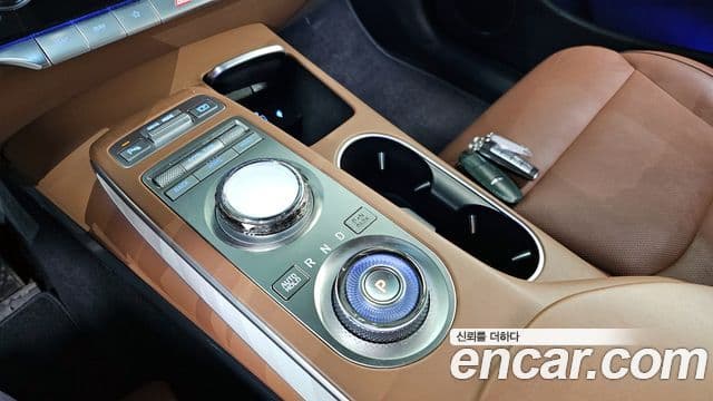 Genesis GV70, 2023 9