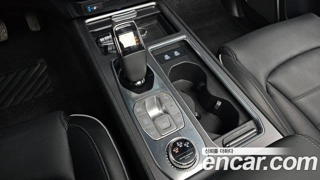 KG모빌리티(SsangYong) Rexton New Arena Summit, 2024 9