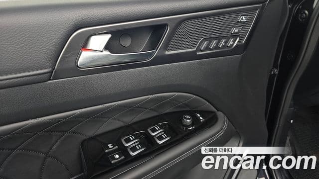 KG모빌리티(SsangYong) Rexton New Arena Summit, 2024 17