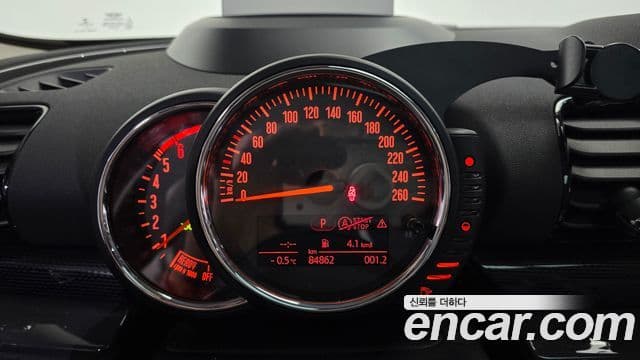 Mini Cooper SD 클럽맨 2세대, 2018 8