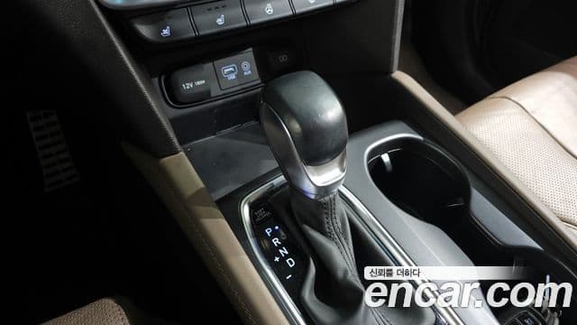 Hyundai Santa Fe TM Prestige, 2020 9