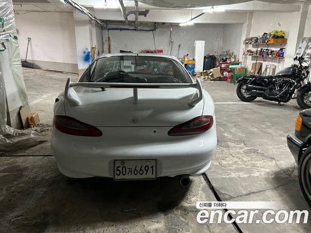 Hyundai 티뷰론, 1997 3