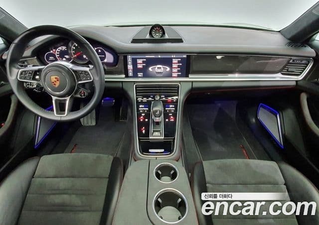 Porsche Panamera (971) 4.0 GTS, 2019 все фото