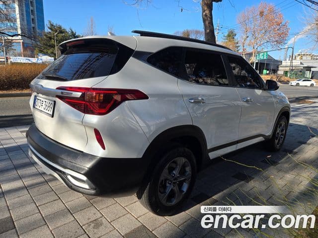 Kia Seltos Trendy, 2022 9