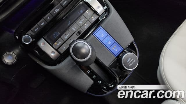 Hyundai Casper турбо D Essential, 2024 9