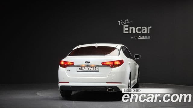 Kia K5 LPI Smart, 2011 4