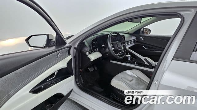 Hyundai Avante (CN7) Modern, 2021 10