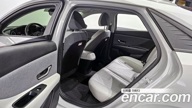 Hyundai Avante (CN7) Modern, 2021 11