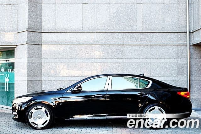 Kia K9 Special, 2013 4